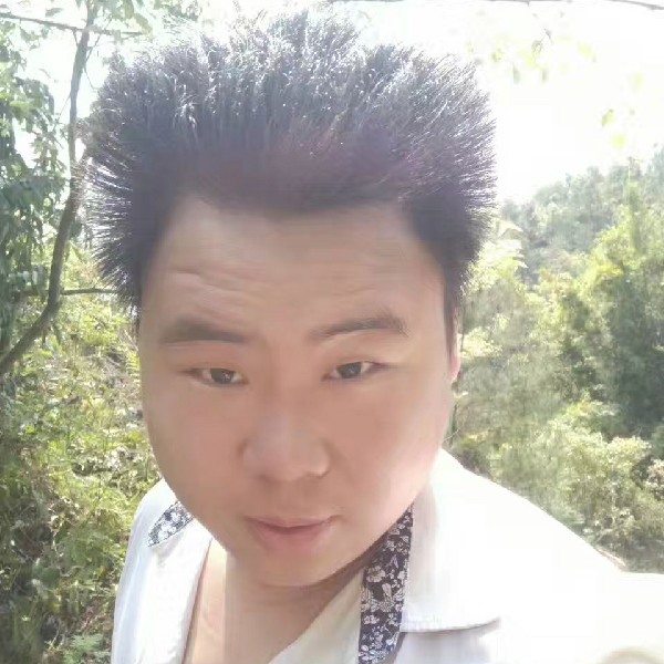 易星辰的照片