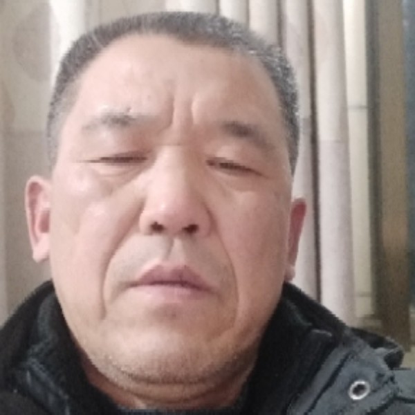 李必炎的照片
