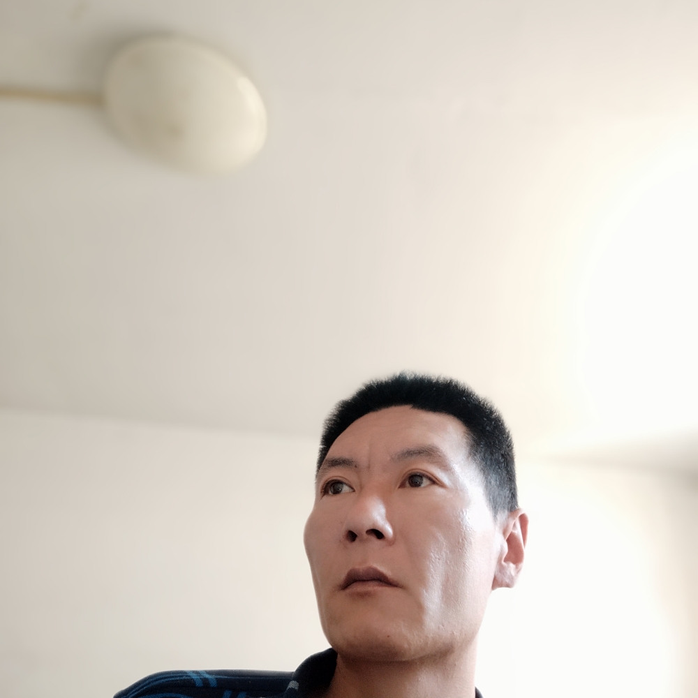 碧影扯威武的照片