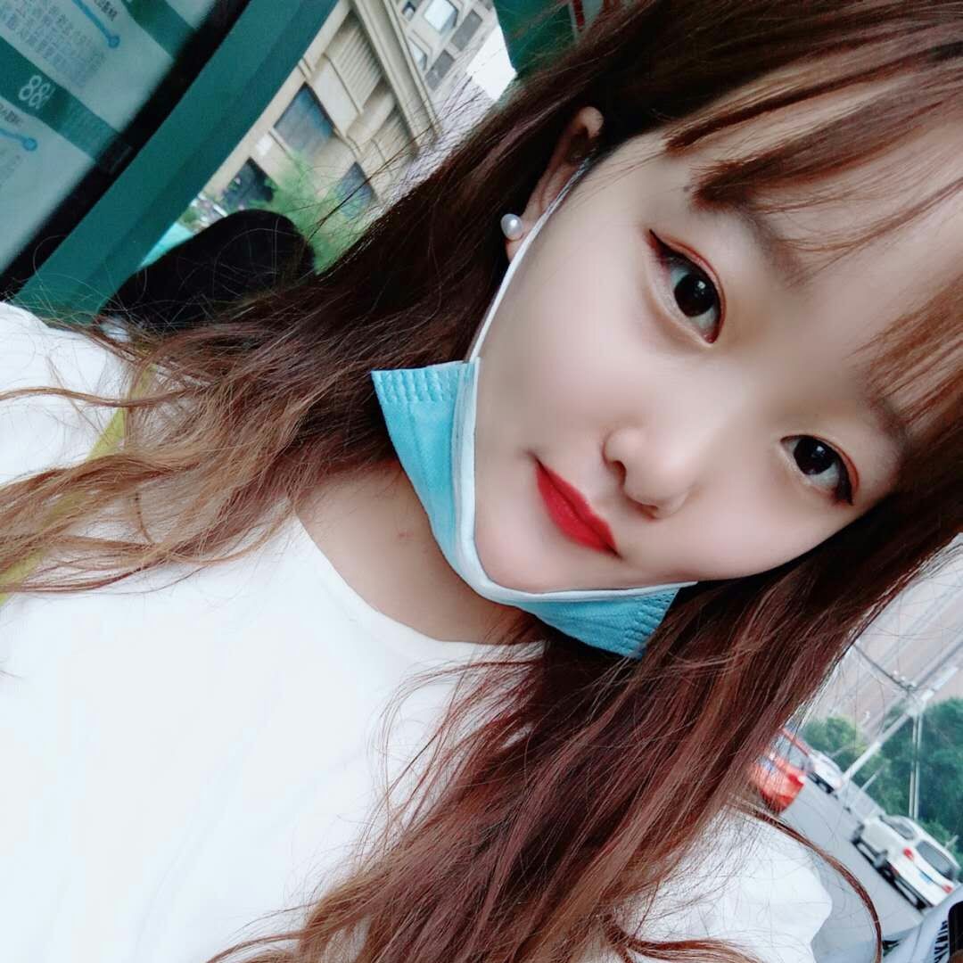 浮光挽手糟糕的照片