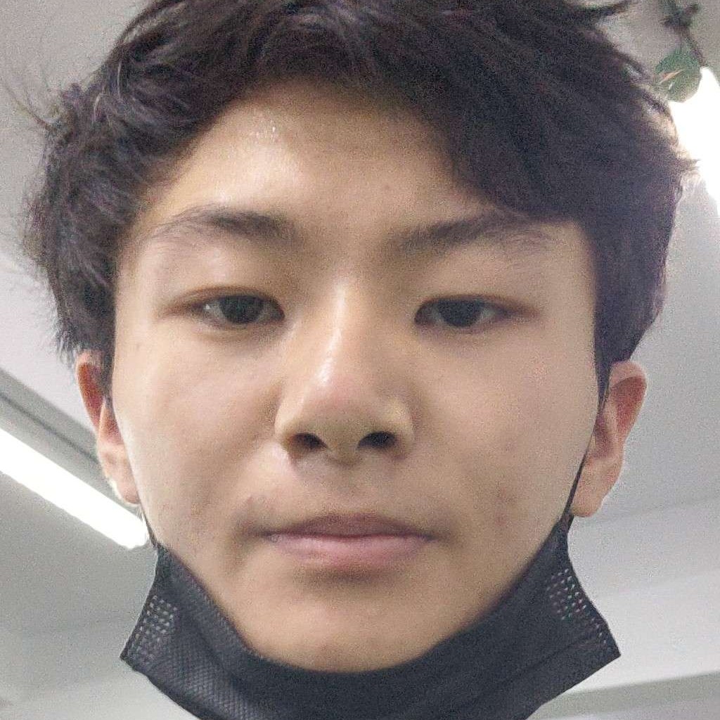 莞臻的照片