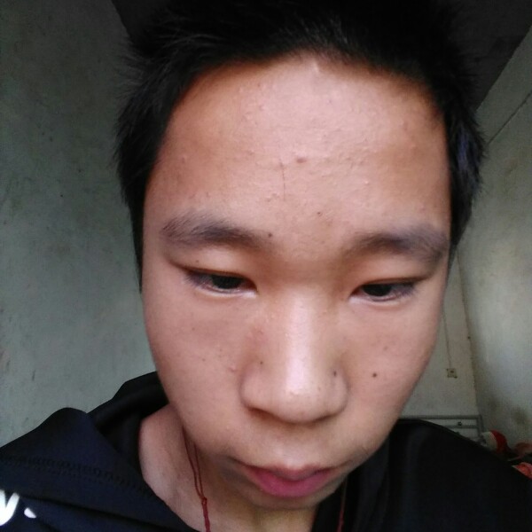 欢呼等于大神的照片