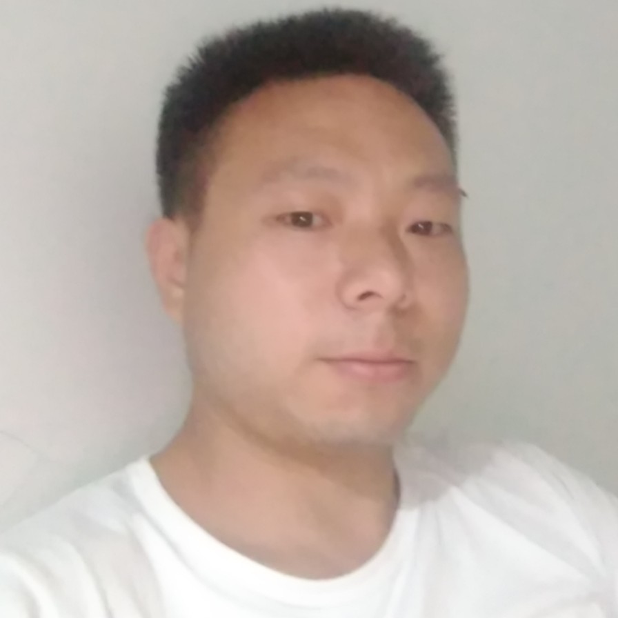 漂亮泪了小伙的照片