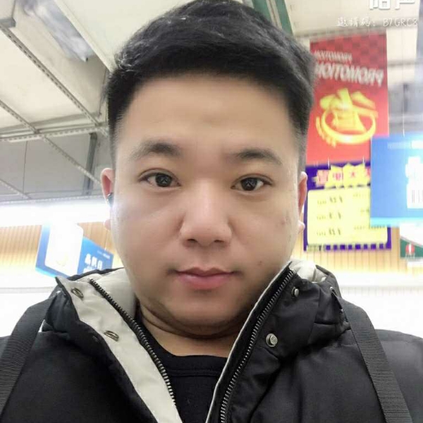 冥王星浅吻曾经的照片