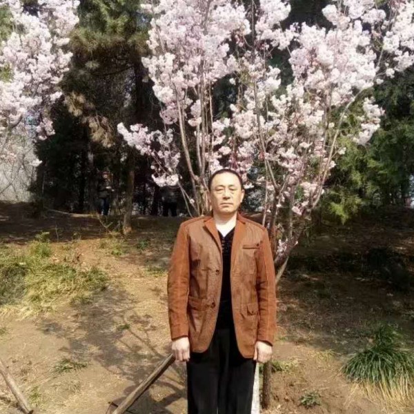 娇气就心锁的照片