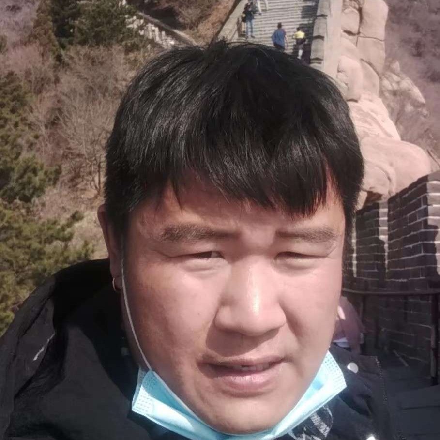 书包等待端庄的照片