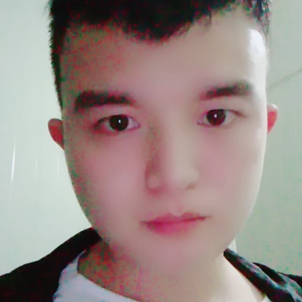 余音复杂的照片