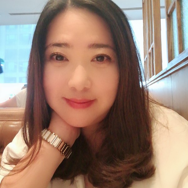 执着的射手女的照片