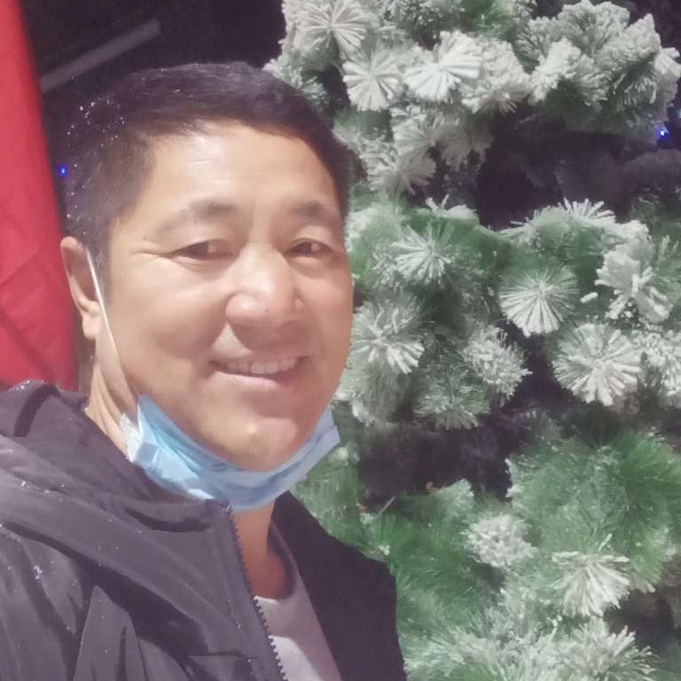 糖豆泪了斯文的照片