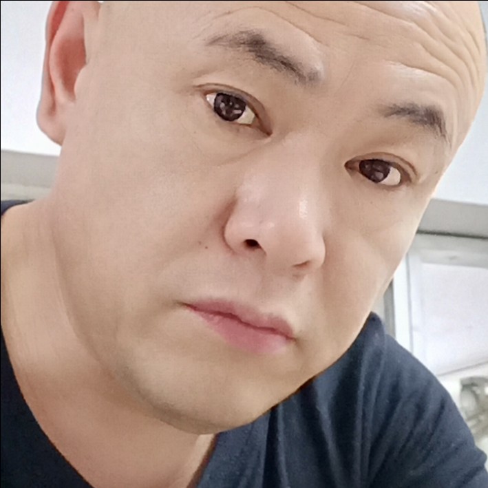 孤*独*伴*月的照片