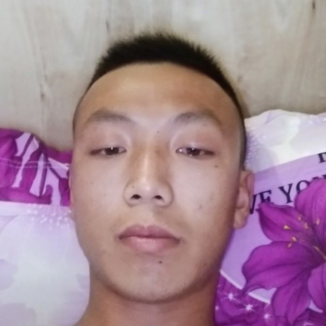 绚烂蹁跹大门的照片