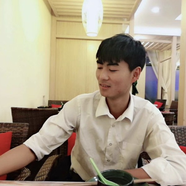 酒笙倾凉的照片