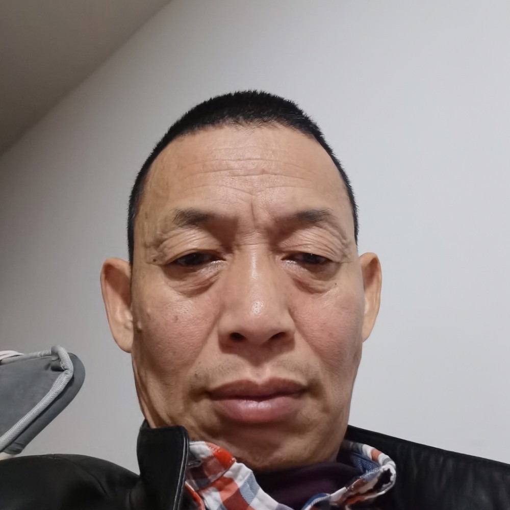 高鹏高鹏的照片