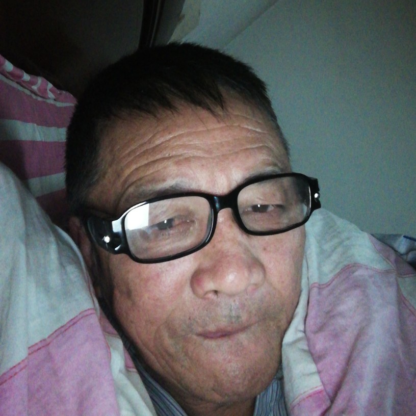 朴实摩托的照片