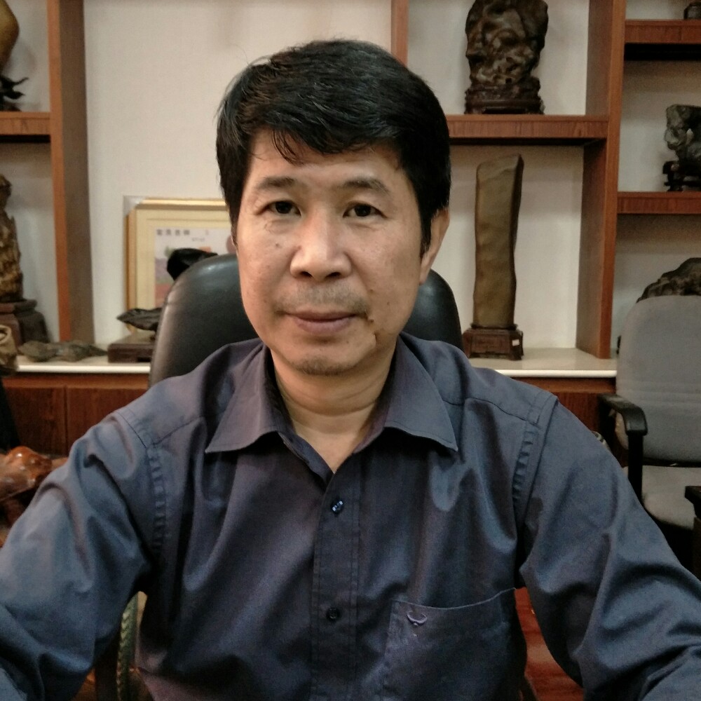 石语堂的照片