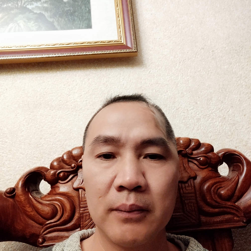 等爱游子的照片