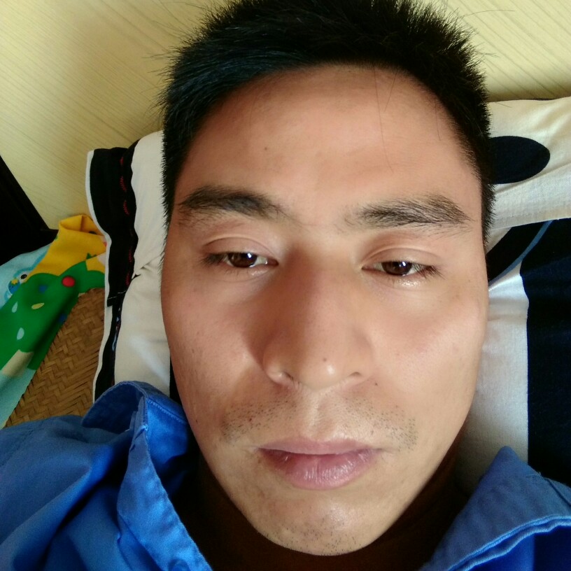 彪壮冬日的照片