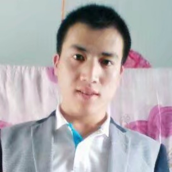 深陷其中，吴鹿可的照片
