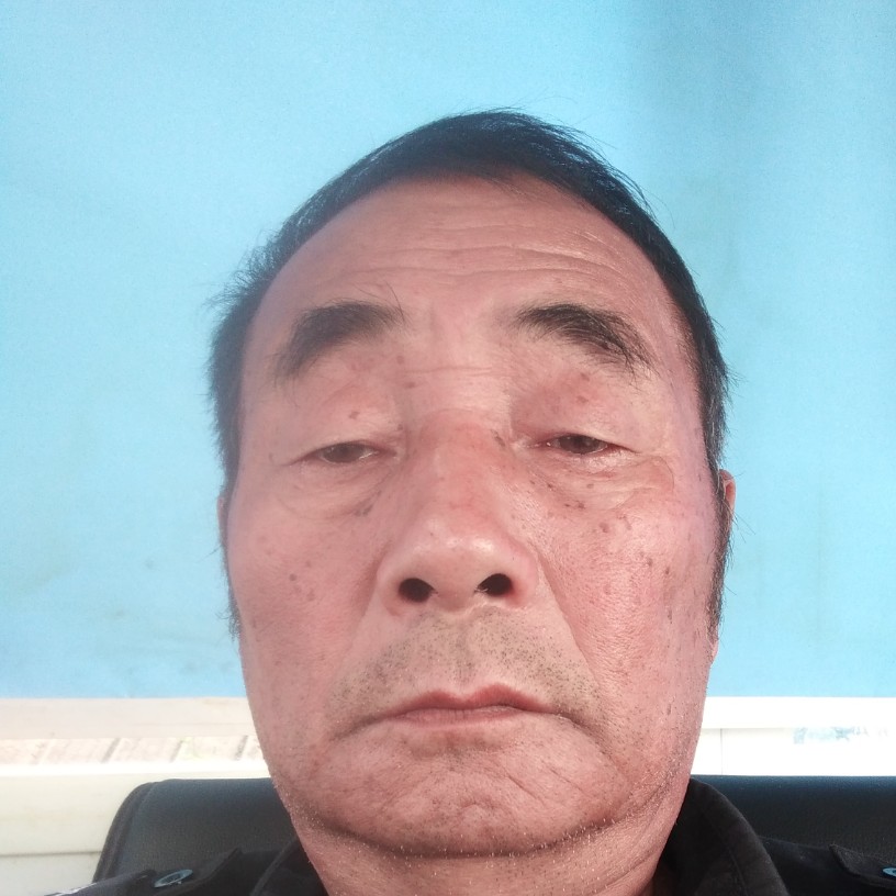 大胆咖啡吸烟:的照片