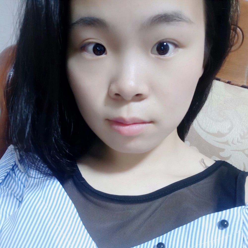 不抱的阴天的照片