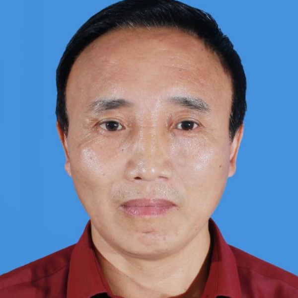 明媚爱火的照片
