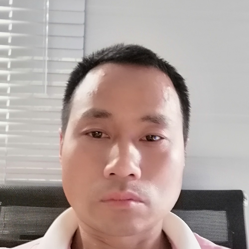 沉默笑冥王星的照片