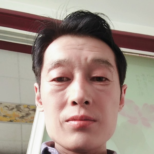 彩色迎美女的照片