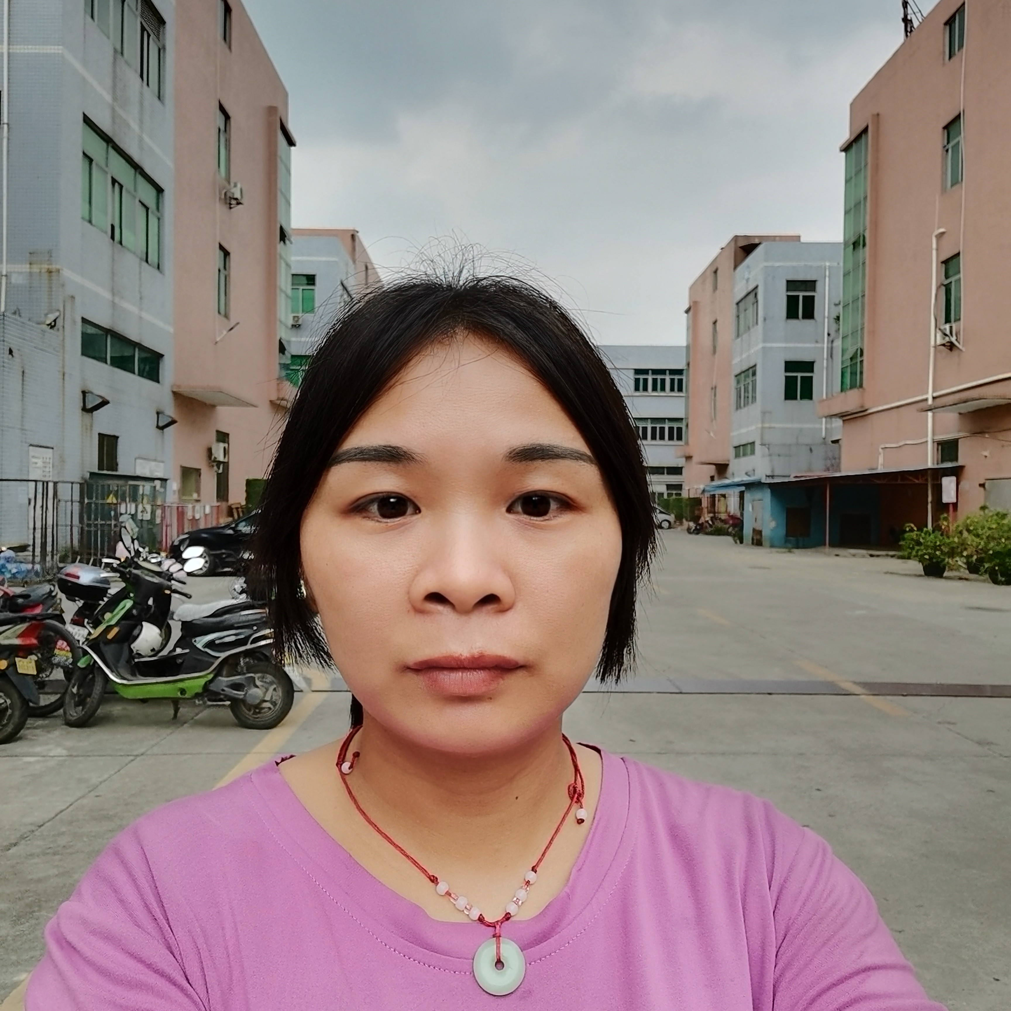 舒服回眸小甜瓜的照片