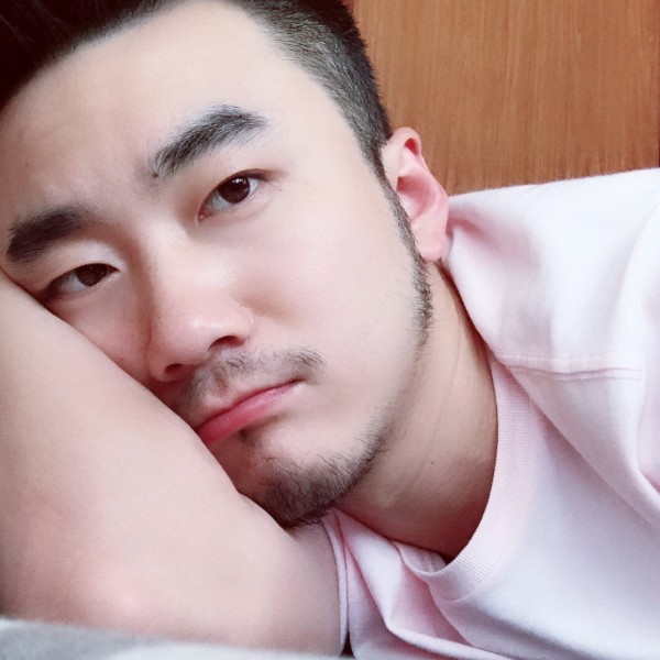 灵巧笑小海豚的照片