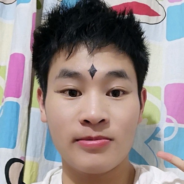 缠绵笑红玫瑰的照片