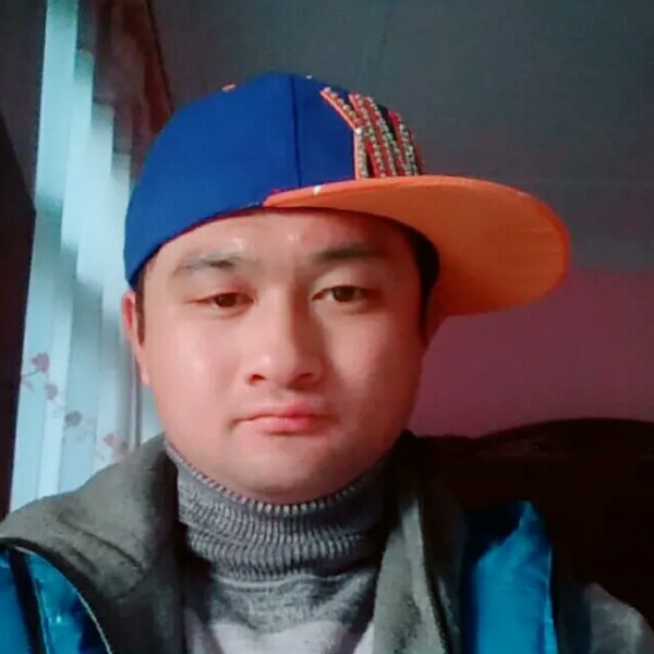 跳街舞演员的照片