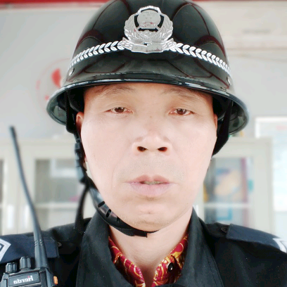 美丽的黑古山的照片
