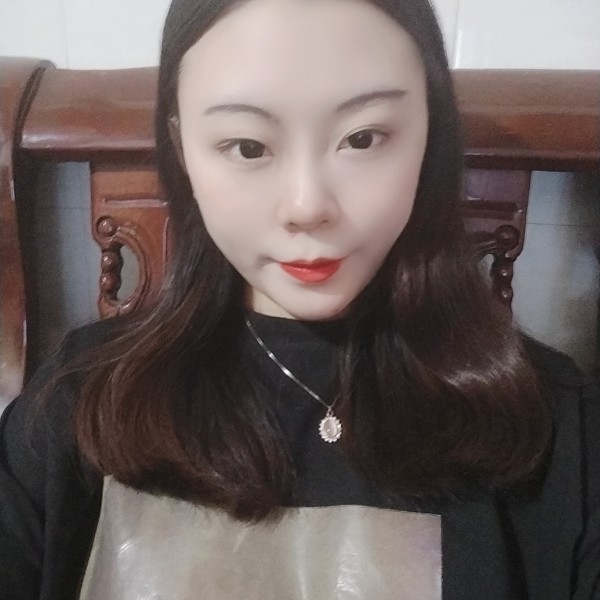 沐樱与笨笨的照片