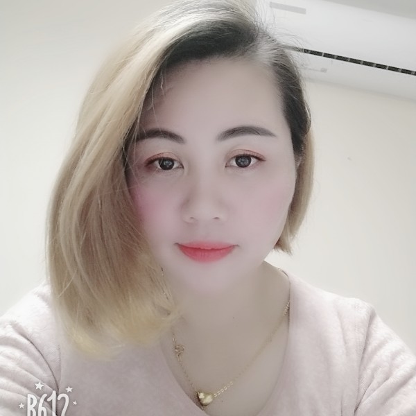 周梅兰的照片