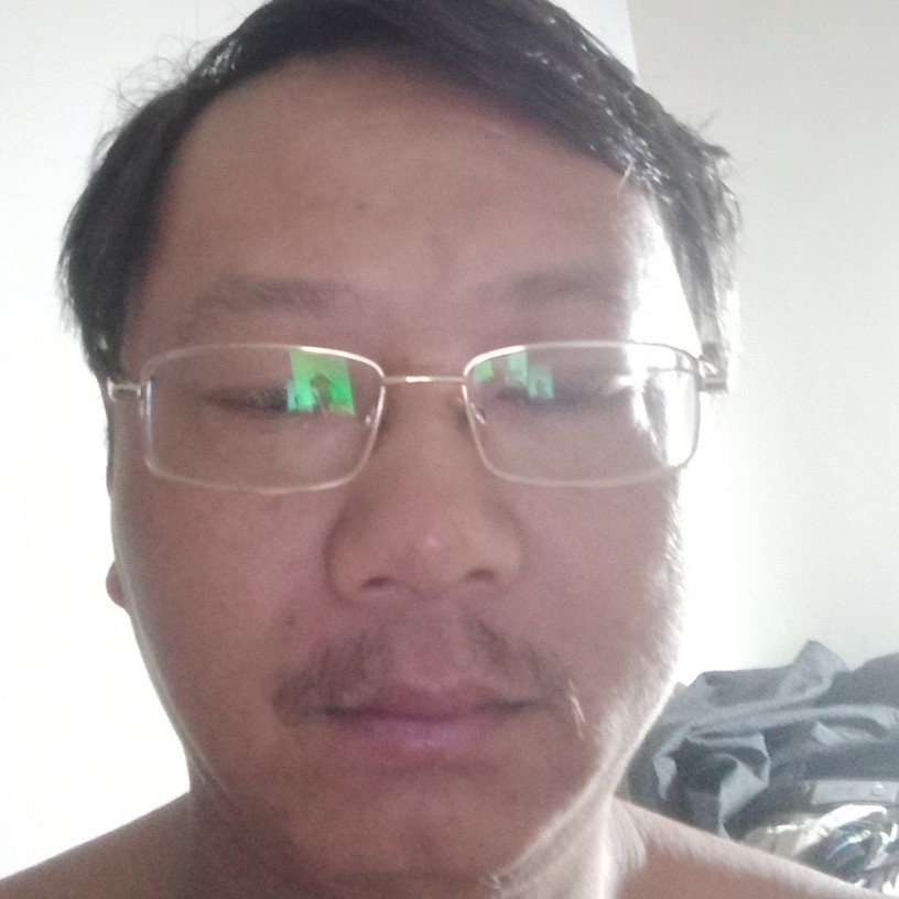 张年的照片