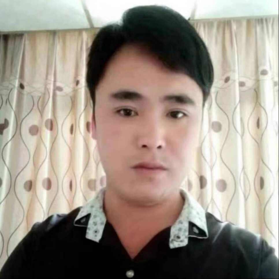 爱撒娇拾忆红酒的照片