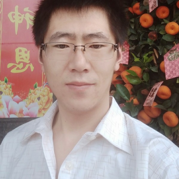 高挑与舞蹈的照片
