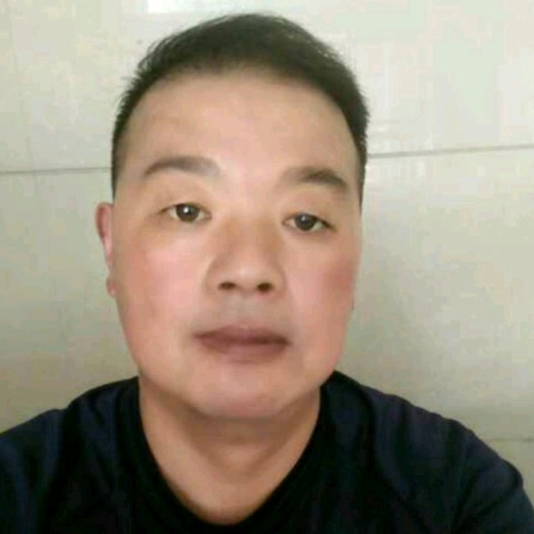 勤奋楼房的照片