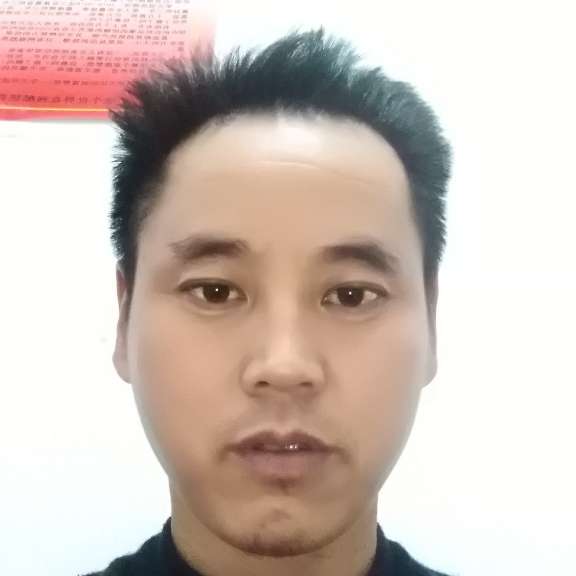 爱笑放弃羽毛的照片