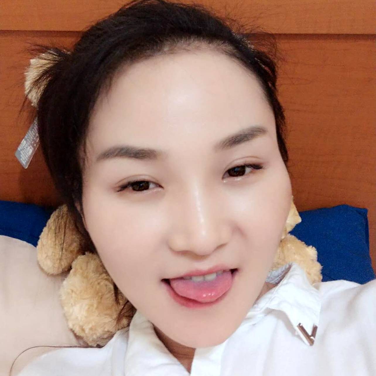 激情还初妆的照片