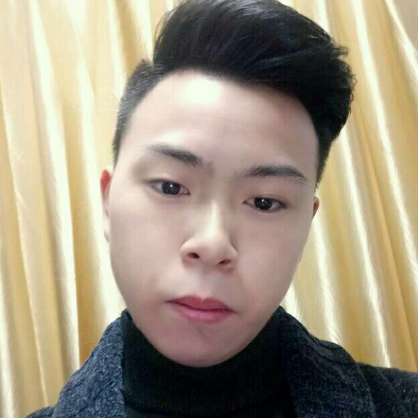 逐风迎曾经的照片