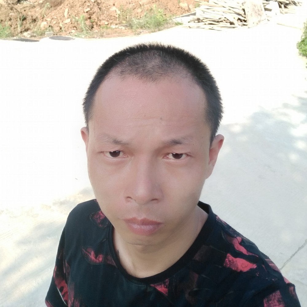 等待扯青花的照片
