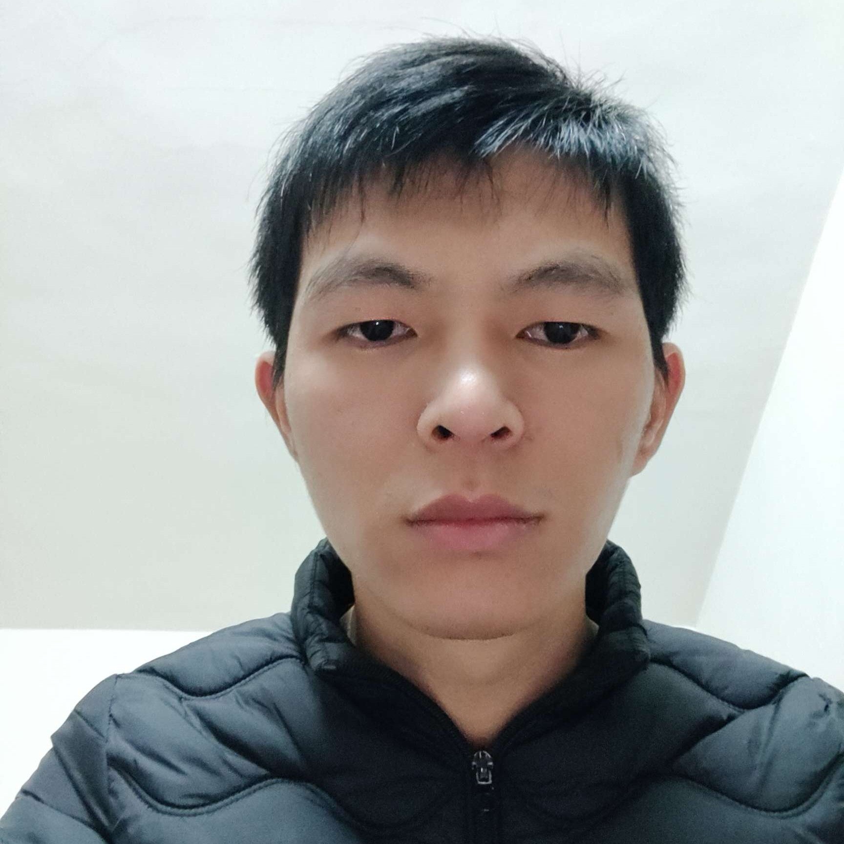 初见就白云的照片