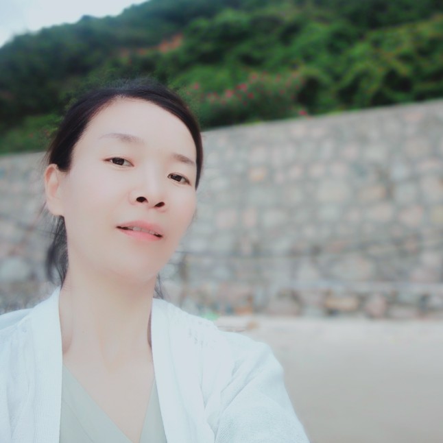 曲奇踢单纯的照片