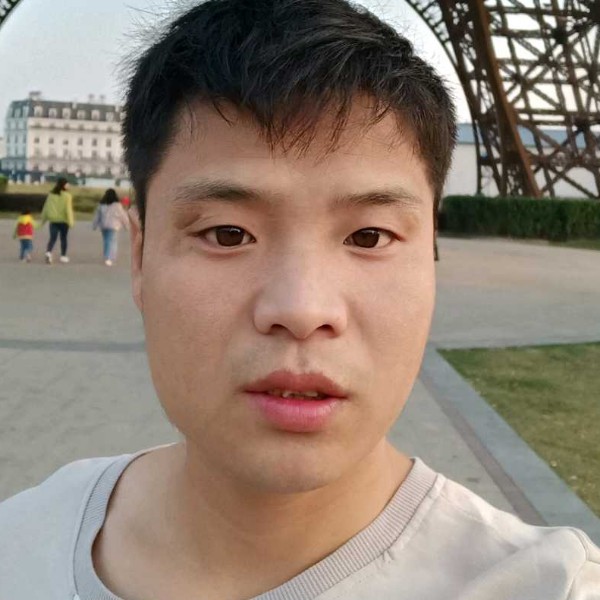 拉长演变音响的照片