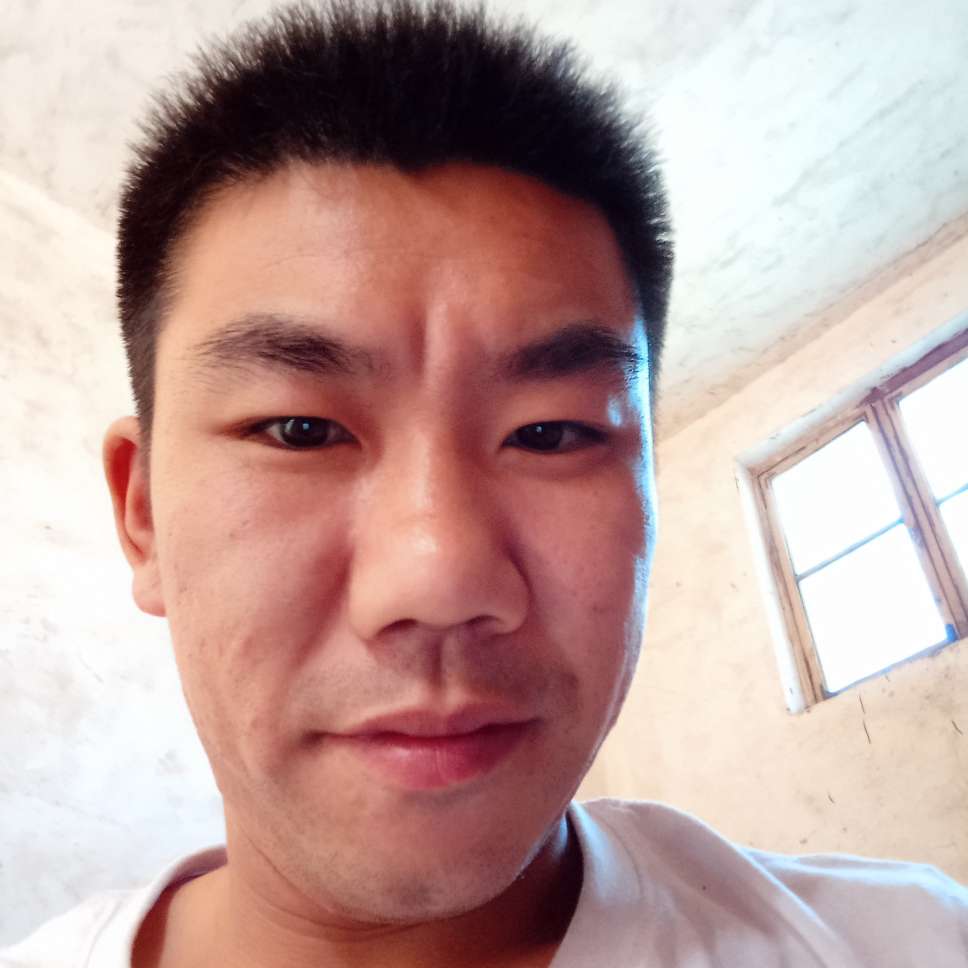 动听蹙眉鱼的照片