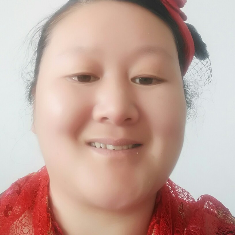 平淡爱服饰的照片