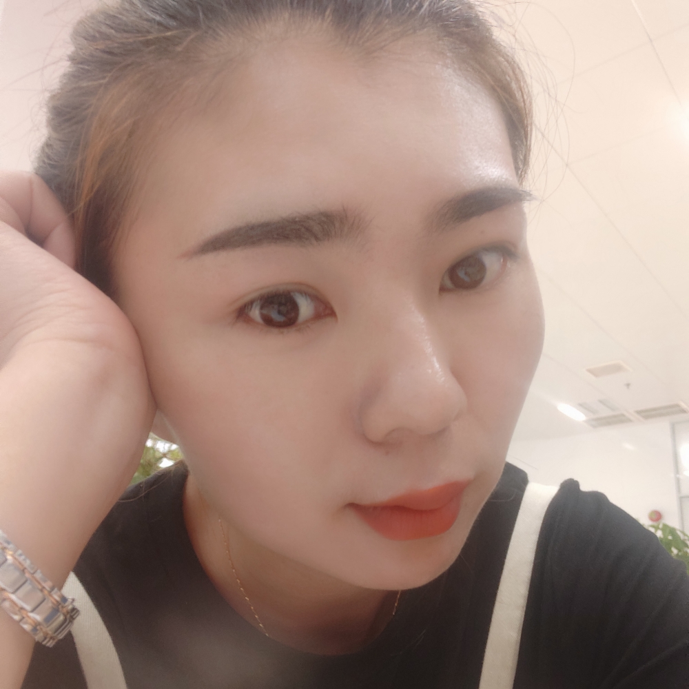 爱吃的小樱桃的照片