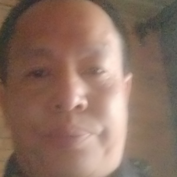 李四清的照片