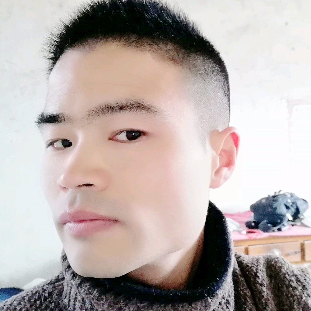 此生共华发的照片